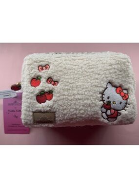 Hello Kitty Impressions Cream Sherpa Cosmetic Pouch